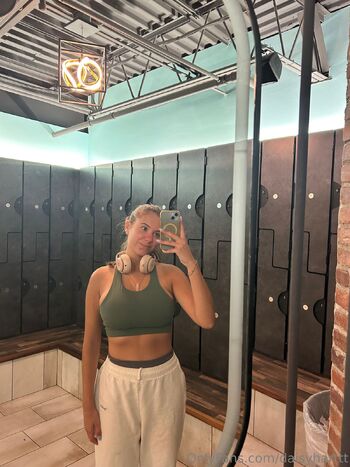 Daisy Har / daisyharttt nude photo #33