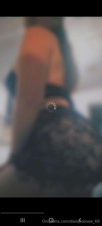 𝐃𝐚𝐢𝐬𝐲 𝙑𝙘 𝙤𝙣 𝙨𝙖𝙡𝙚 / daisyloovee_69 nude photo #16