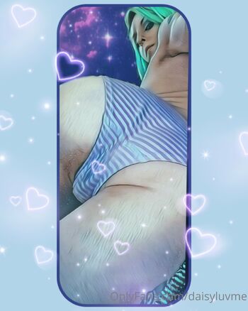 Daisy Lov / daisyluvme nude photo #5