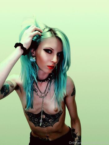 Daisy Lov / daisyluvme nude photo #13