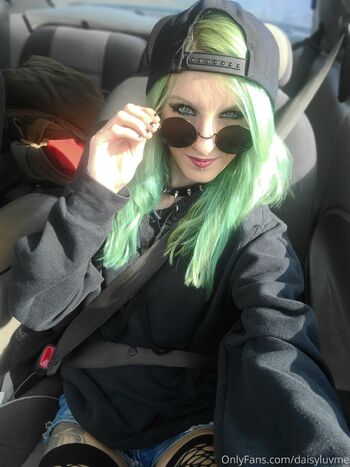 Daisy Lov / daisyluvme nude photo #17