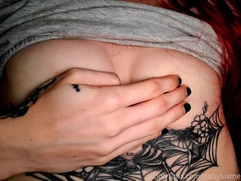 Daisy Lov / daisyluvme nude photo #37