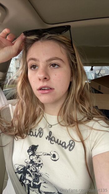 Dais / daisyt135 / princ3ssda1sy / sweetdaisy222 nude photo #39