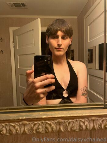 daisy chaine / daisyxchained / complexloner27 nude photo #4