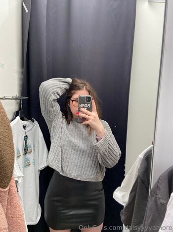 𝒟𝒶𝒾𝓈𝓎𝒜𝓂𝑜𝓇 / daisyyyyamore nude photo #35