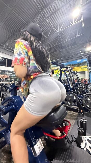 Dakota Quin / dakota-quinn nude photo #10