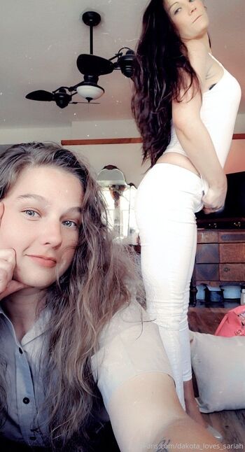 Dakota Sky / dakotaaskyee nude photo #6