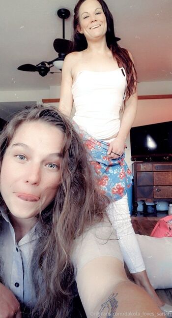 Dakota Sky / dakotaaskyee nude photo #7