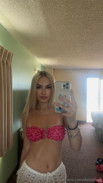 Dalia / daliadaze nude photo #36