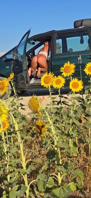 Damian / damiana_free nude photo #20