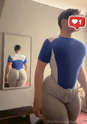 Damir / damirod05 nude photo #8