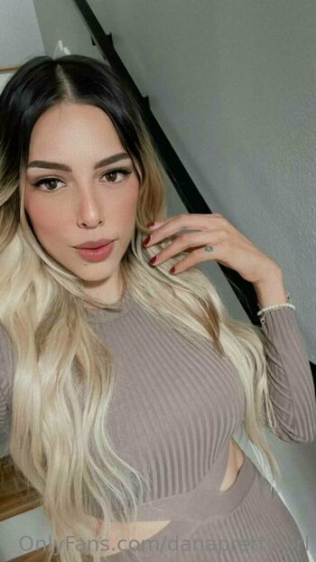OnlyFans / danagorgeus nude photo #37