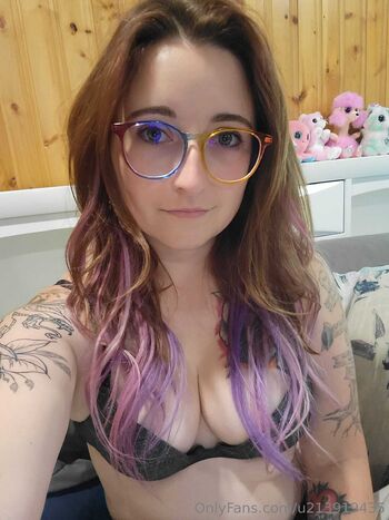 Dan / dani-2010 nude photo #18