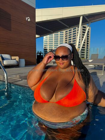 Dan / dani.the.succubus nude photo #3