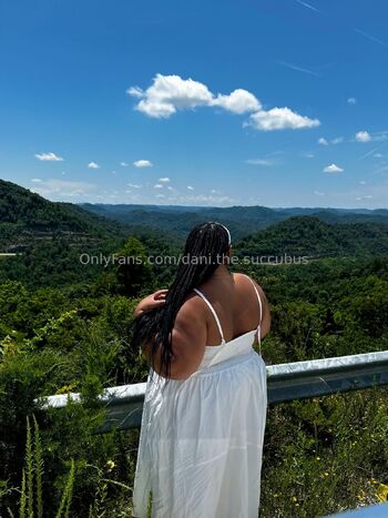 Dan / dani.the.succubus nude photo #10