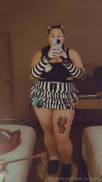 Dani_no_pant / dani_no_pants nude photo #34