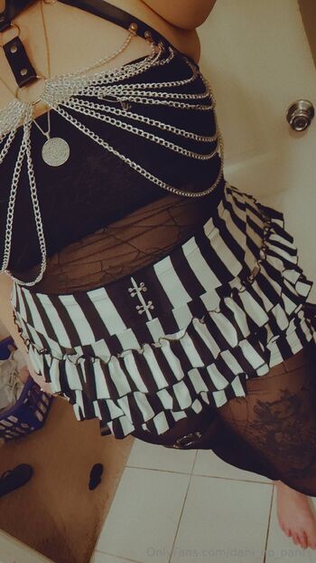 Dani_no_pant / dani_no_pants nude photo #38