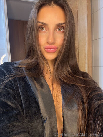 Daniel / danibravoly nude photo #1