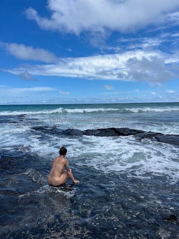 Dan / danidrishti / dellaine_yoga nude photo #18