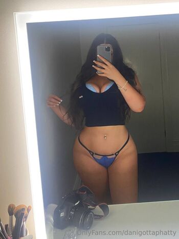 Dan / daniecups nude photo #5