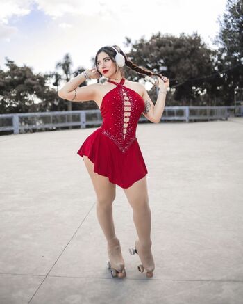 Danielle Vedovell / danievedo nude photo #39