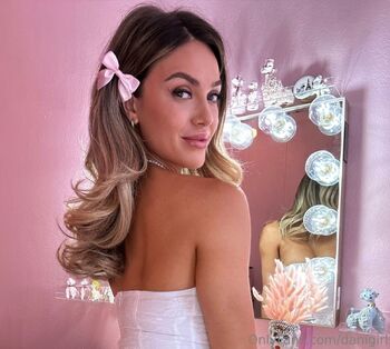 Dan / danigirl nude photo #10