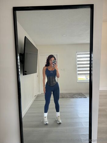 Dani / daniihiin / thedanihin / danihin24 nude photo #11