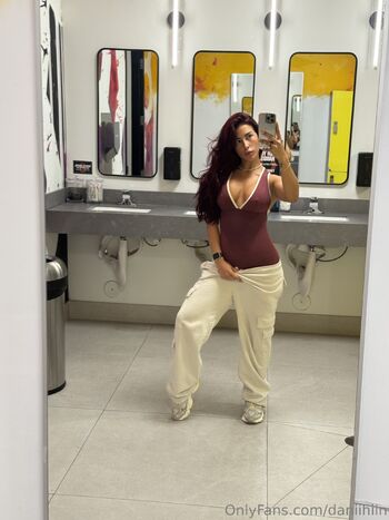 Dani / daniihiin / thedanihin / danihin24 nude photo #24