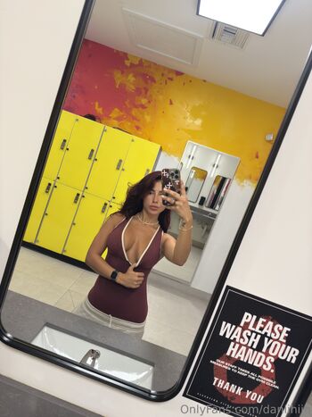 Dani / daniihiin / thedanihin / danihin24 nude photo #32