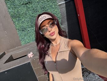 Dani / daniihiin / thedanihin / danihin24 nude photo #33