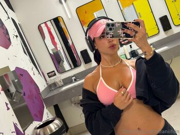 Dani / daniihiin / thedanihin / danihin24 nude photo #39