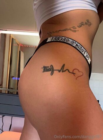 Danie / danygirl87 nude photo #15