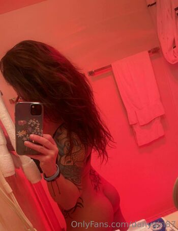 Danie / danygirl87 nude photo #26