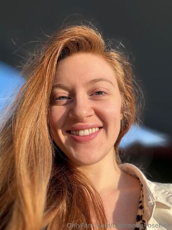 𝑔𝒾𝓃𝑔𝑒𝓇 𝓇𝒶𝓅𝓊𝓃𝓏𝑒𝓁 / daphnedelrosefree nude photo #3