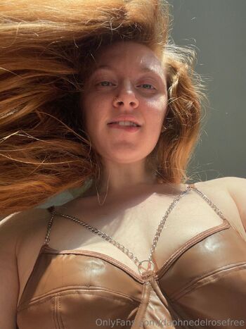 𝑔𝒾𝓃𝑔𝑒𝓇 𝓇𝒶𝓅𝓊𝓃𝓏𝑒𝓁 / daphnedelrosefree nude photo #33