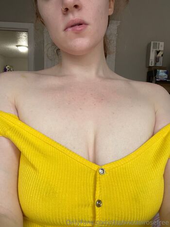 𝑔𝒾𝓃𝑔𝑒𝓇 𝓇𝒶𝓅𝓊𝓃𝓏𝑒𝓁 / daphnedelrosefree nude photo #38