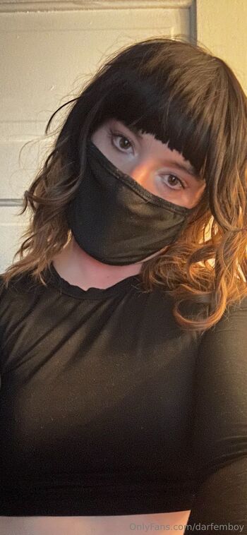 DAR-FEMBO / darfemboy nude photo #9