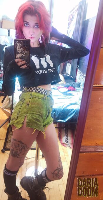 Daria Doom - ur eMo dReaMgiRl / dariadoomfree / dariadoomed / dariadoom66x nude photo #21