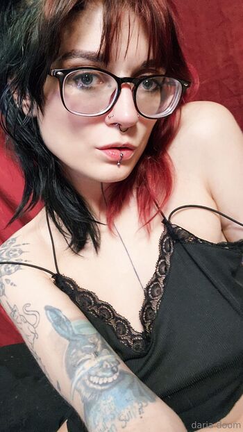 Daria Doom - ur eMo dReaMgiRl / dariadoomfree / dariadoomed / dariadoom66x nude photo #37