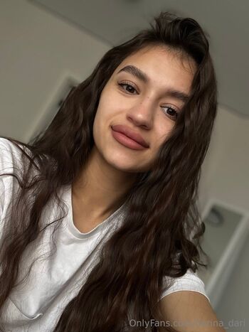 Dar / darina_dari / __d_a_r_i__a___ nude photo #9
