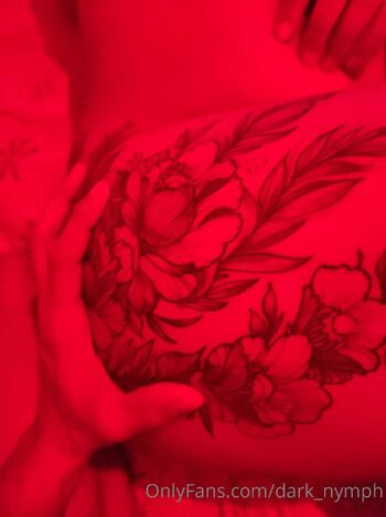 Pixi / dark_nymph nude photo #5