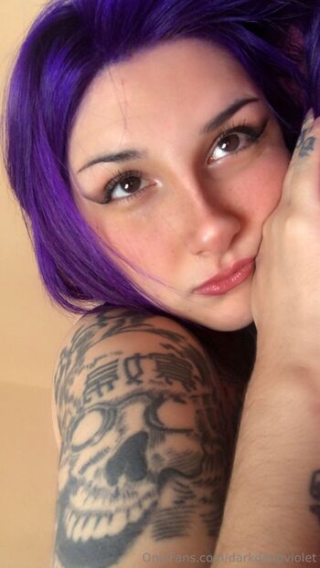 Violet 𝜗 / darkdeepviolet nude photo #28