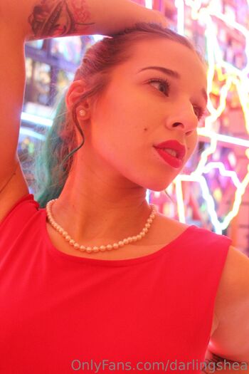 She / darlingshea nude photo #14