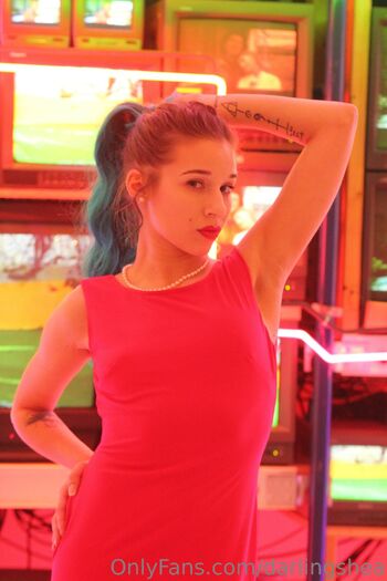 She / darlingshea nude photo #17