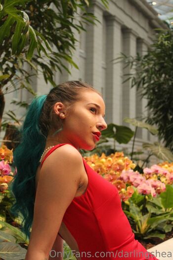 She / darlingshea nude photo #18