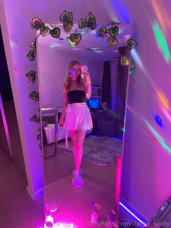 DashaSento / darya_sento nude photo #3