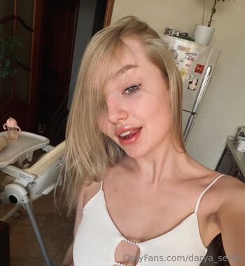 DashaSento / darya_sento nude photo #19