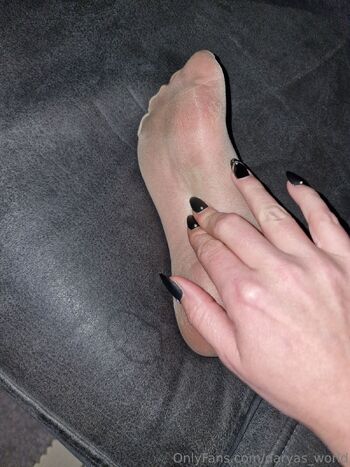 Goddess Darya / daryas_world / dary.aslife / herrindarya nude photo #11