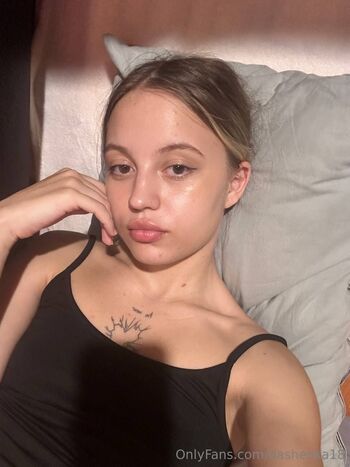 Dasha / dashenka18 / dashenka_only nude photo #15