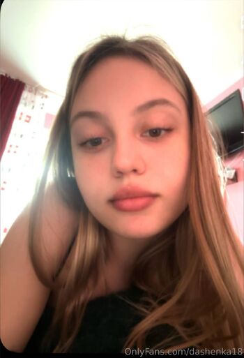 Dasha / dashenka18 / dashenka_only nude photo #26